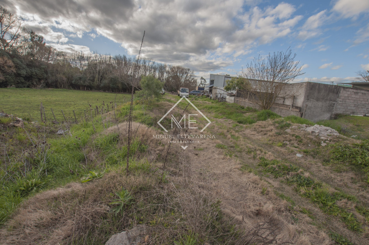 Terreno ID.899 - Venta de Terreno en Barrio Lavalleja - 636 m² con 15 Metros de Frente