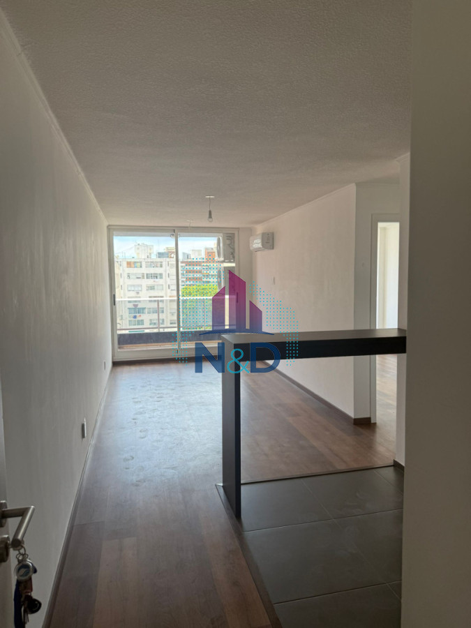 Apartamento ID.156 - ALQUILER UN DORMITORIO CON BALCÓN Y GARAGE AL FRENTE EN PUNTA CARRETAS