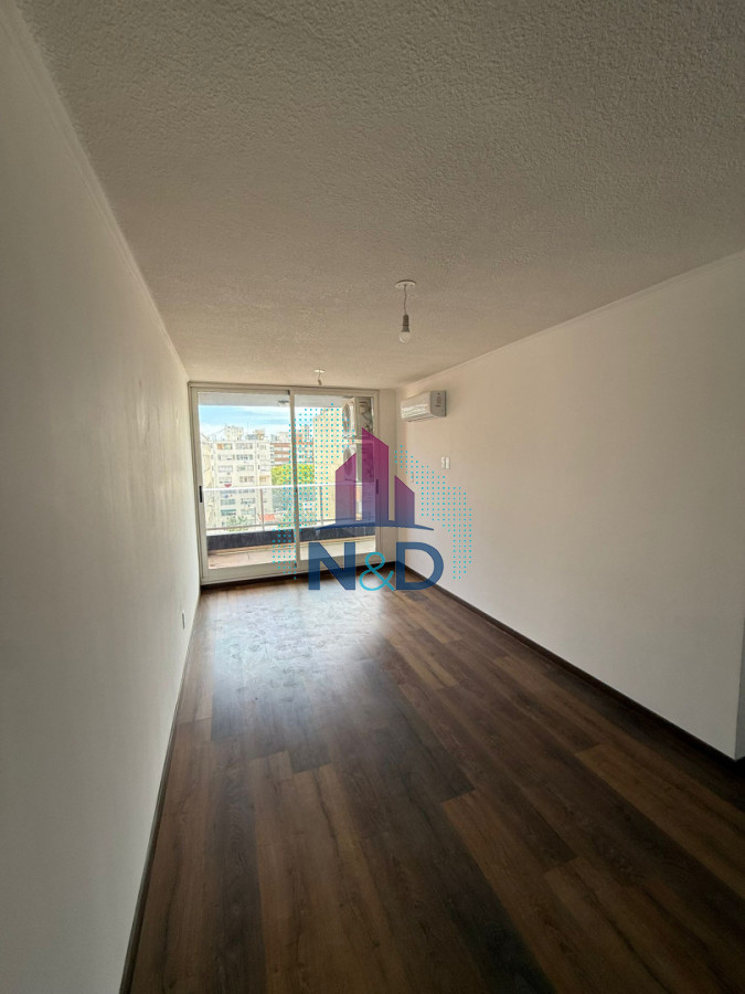 Apartamento ID.156 - ALQUILER UN DORMITORIO CON BALCÓN Y GARAGE AL FRENTE EN PUNTA CARRETAS