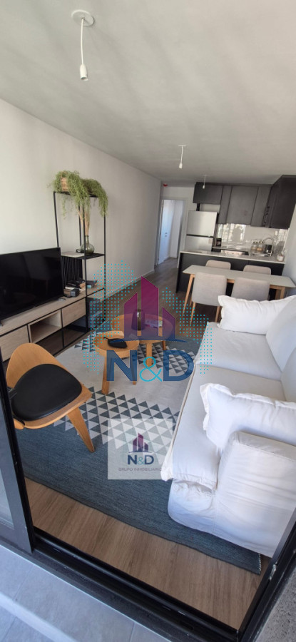 Apartamento ID.177 - VENTA APARTAMENTO 2D CORDON SUR