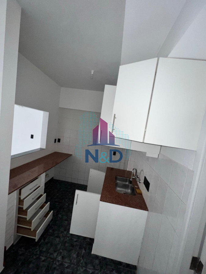 Apartamento ID.168 - ALQUILER DOS DORMITORIOS CON PATIO Y PARRILLERO EN POCITOS 