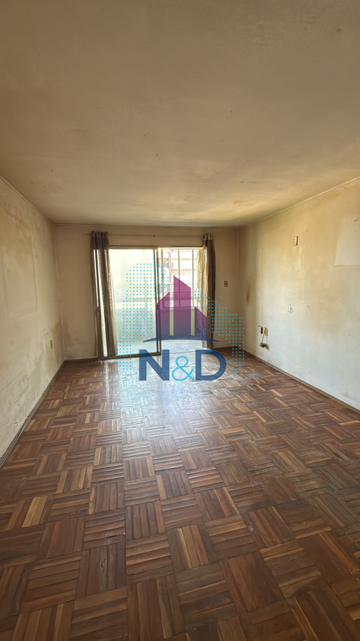 Apartamento ID.135 - VENTA APARTAMENTO, CORDÓN 3 DORMITORIOS, 2 BAÑOS