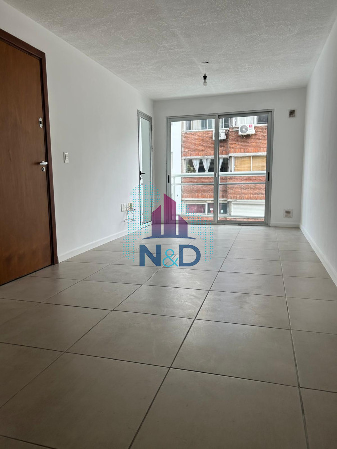 Apartamento ID.76 - VENTA APARTAMENTO EN CORDÒN, UN DORMITORIO y GARAGE.