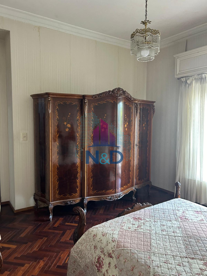 Apartamento ID.108 - APARTAMENTO EN VENTA, 3 DORMITORIOS + SERVICIO COMPLETO, TRES CRUCES