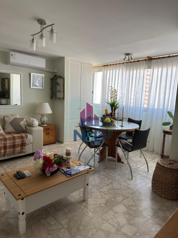 Apartamento ID.184 - Alquiler temporal o anual, Apto un dormitorio equipado y garaje.