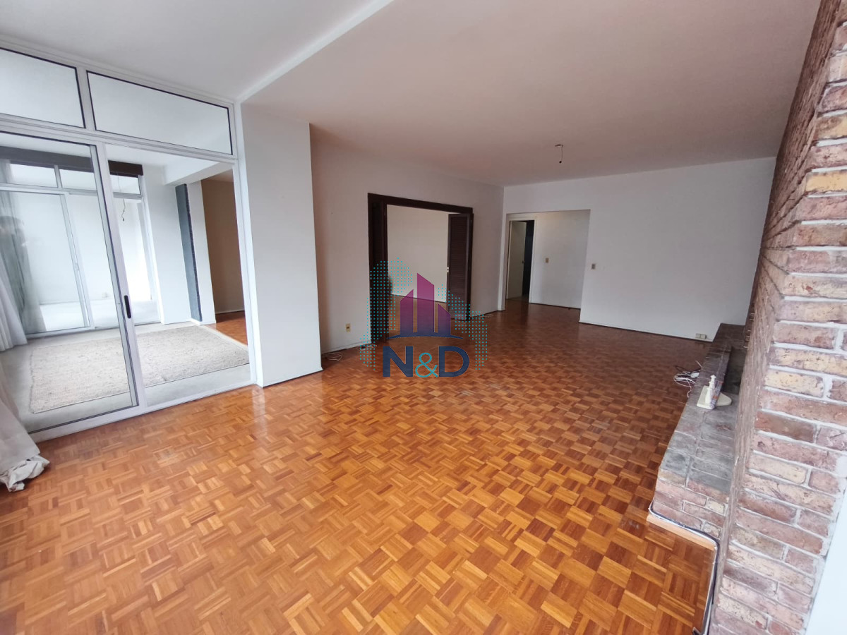 Apartamento ID.127 - VENTA DE APARTAMENTO, VILLA BIARRITZ, 3 DORMITORIOS.