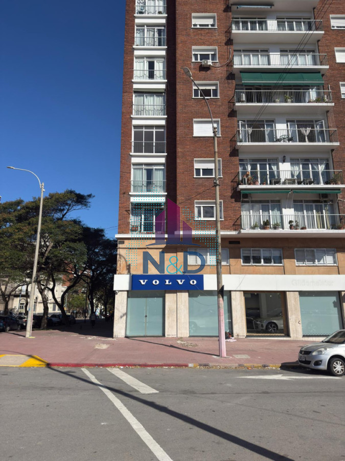 Apartamento ID.180 - APTO EN ALQUILER FRENTE AL PALACIO LEGISLATIVO DE UN DORMITORIO