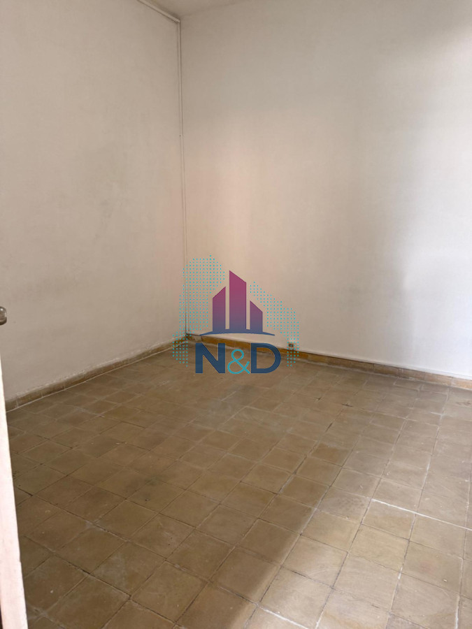 Apartamento ID.182 - Alquiler Apartamen en el Cerrito a una cuadra de Propios y Av Gral San Martin