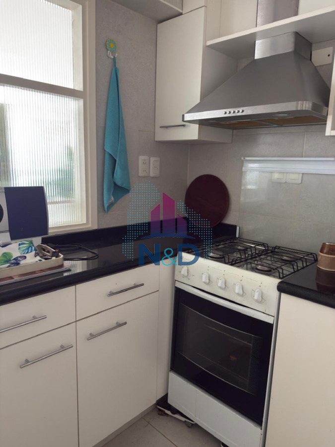 Apartamento ID.184 - Alquiler temporal o anual, Apto un dormitorio equipado y garaje.