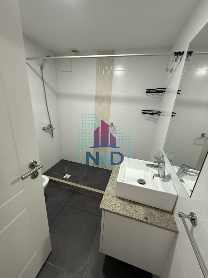 Apartamento ID.156 - ALQUILER UN DORMITORIO CON BALCÓN Y GARAGE AL FRENTE EN PUNTA CARRETAS