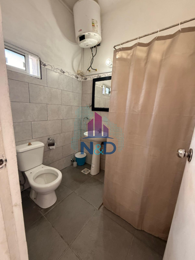 Apartamento ID.182 - Alquiler Apartamen en el Cerrito a una cuadra de Propios y Av Gral San Martin