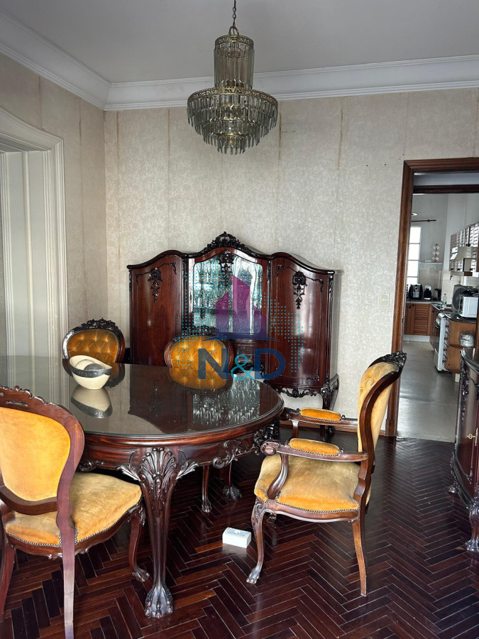 Apartamento ID.108 - APARTAMENTO EN VENTA, 3 DORMITORIOS + SERVICIO COMPLETO, TRES CRUCES