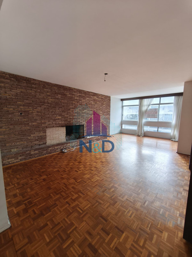 Apartamento ID.127 - VENTA DE APARTAMENTO, VILLA BIARRITZ, 3 DORMITORIOS.