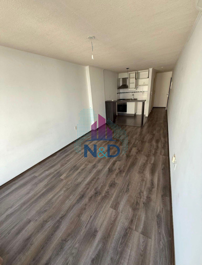 Apartamento ID.186 - ALQUILER MONOAMBIENTE AL CONTRA FRENTE EN POCITOS CON BALCÓN 