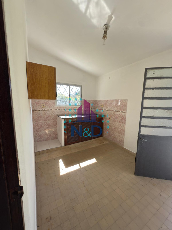 Casa ID.129 - VENTA DE CASA, PARQUE DEL PLATA, 2 DORMITORIOS Y GRAN TERRENO