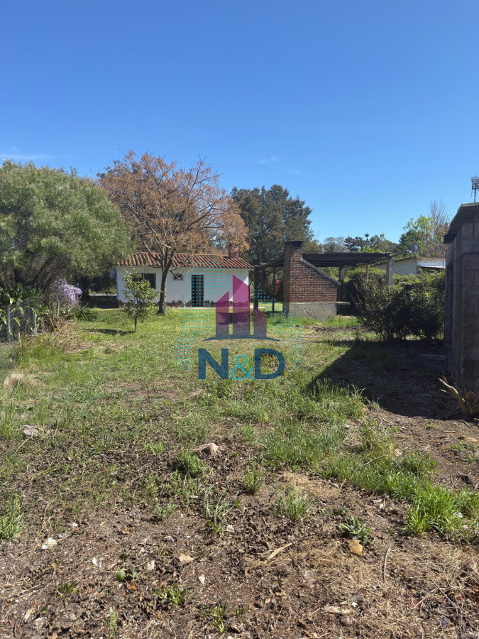 Casa ID.129 - VENTA DE CASA, PARQUE DEL PLATA, 2 DORMITORIOS Y GRAN TERRENO