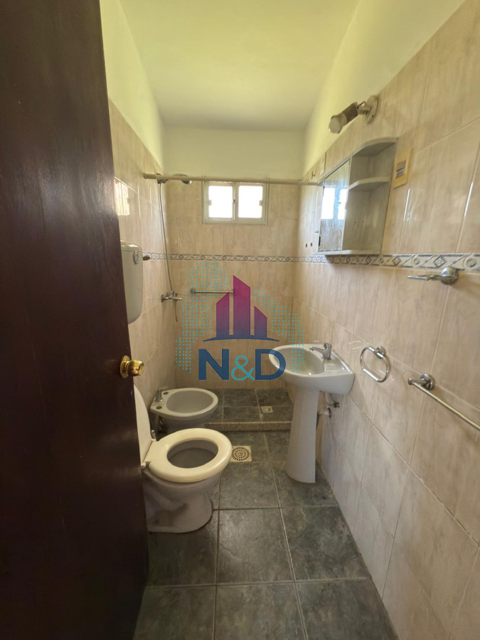 Casa ID.129 - VENTA DE CASA, PARQUE DEL PLATA, 2 DORMITORIOS Y GRAN TERRENO