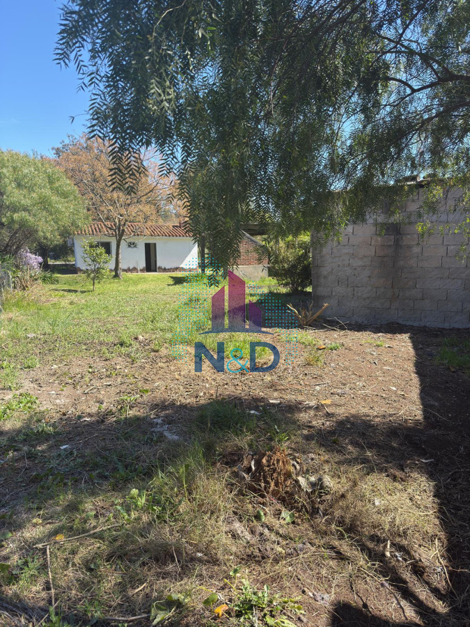 Casa ID.129 - VENTA DE CASA, PARQUE DEL PLATA, 2 DORMITORIOS Y GRAN TERRENO