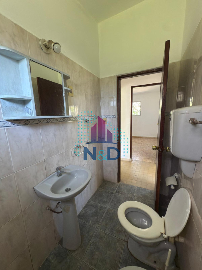 Casa ID.129 - VENTA DE CASA, PARQUE DEL PLATA, 2 DORMITORIOS Y GRAN TERRENO