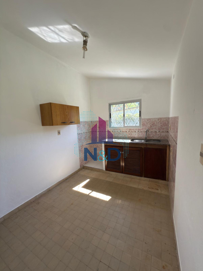 Casa ID.129 - VENTA DE CASA, PARQUE DEL PLATA, 2 DORMITORIOS Y GRAN TERRENO
