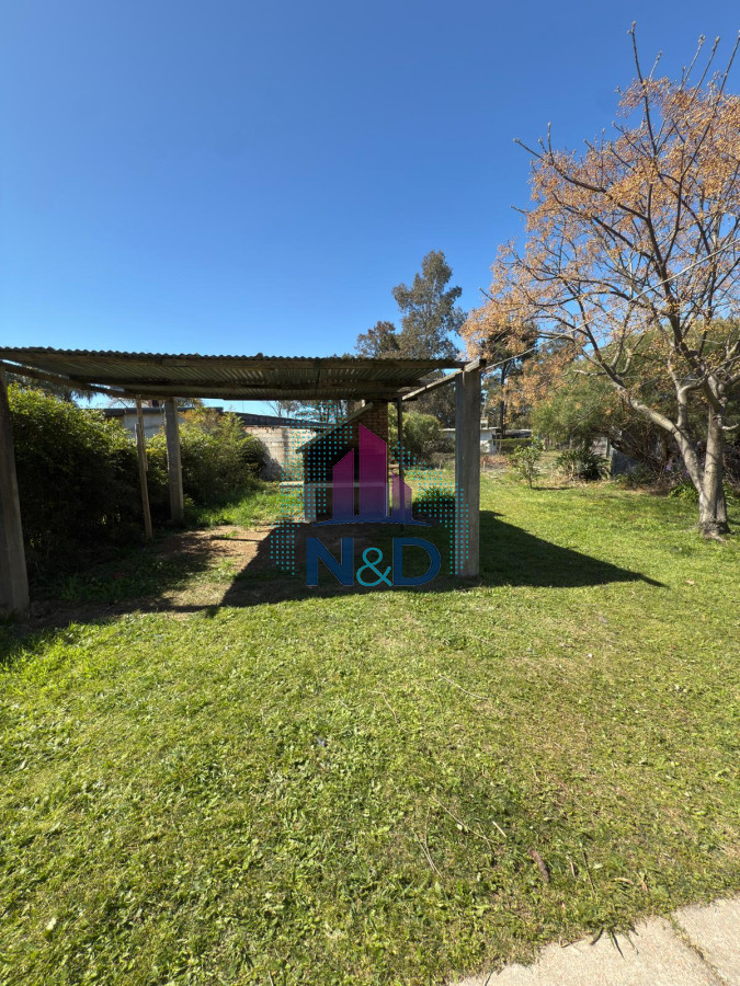 Casa ID.129 - VENTA DE CASA, PARQUE DEL PLATA, 2 DORMITORIOS Y GRAN TERRENO