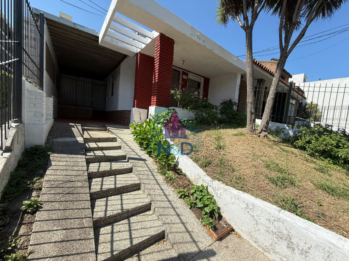 Casa ID.163 - CASA PH EN VENTA La Blanqueada 3 dormitorios. 