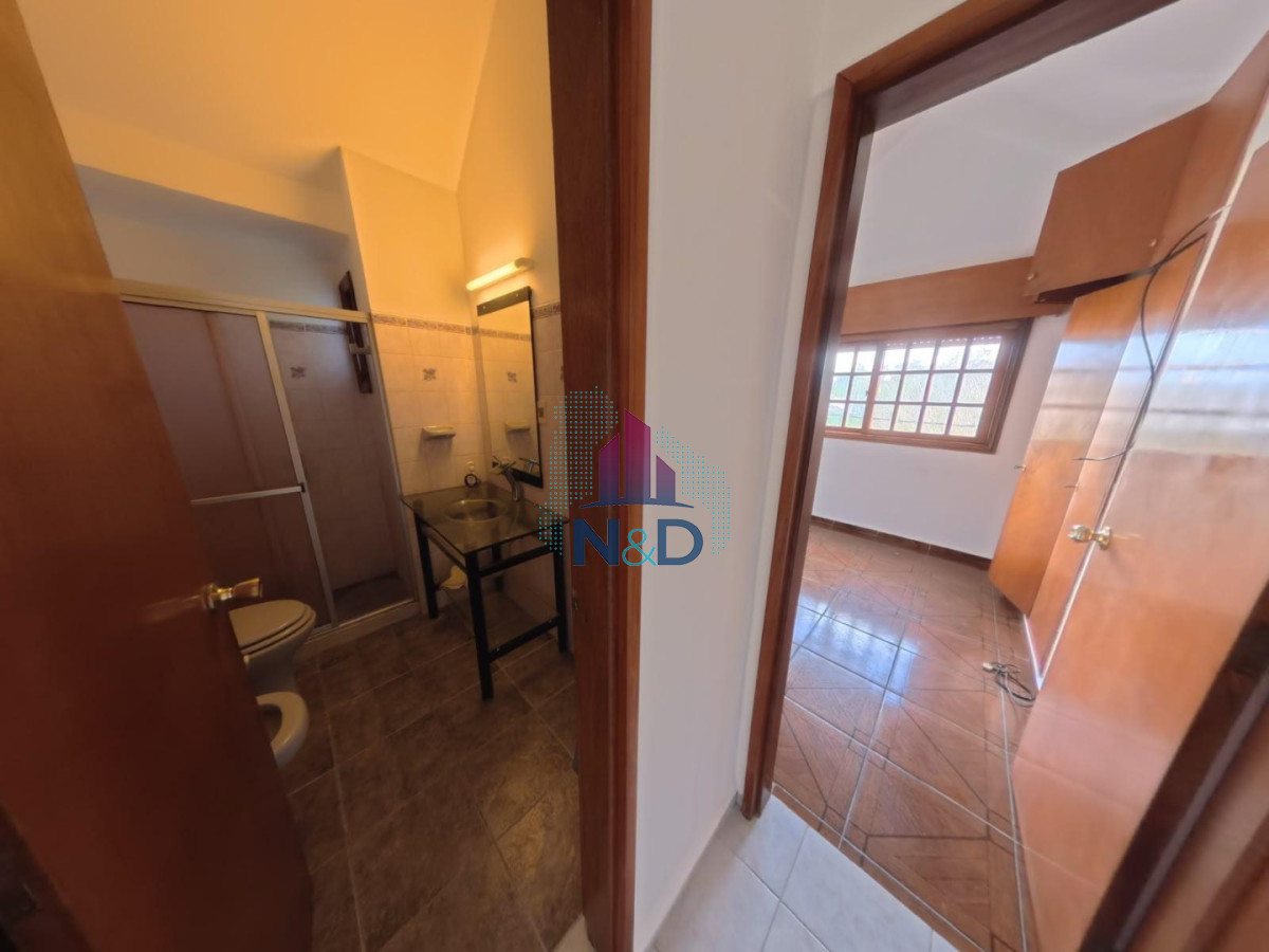 Casa ID.212 - VENTA CASA EN SALINAS,  GRAN TERRENO, 3 DORMITORIOS Y PISCINA 