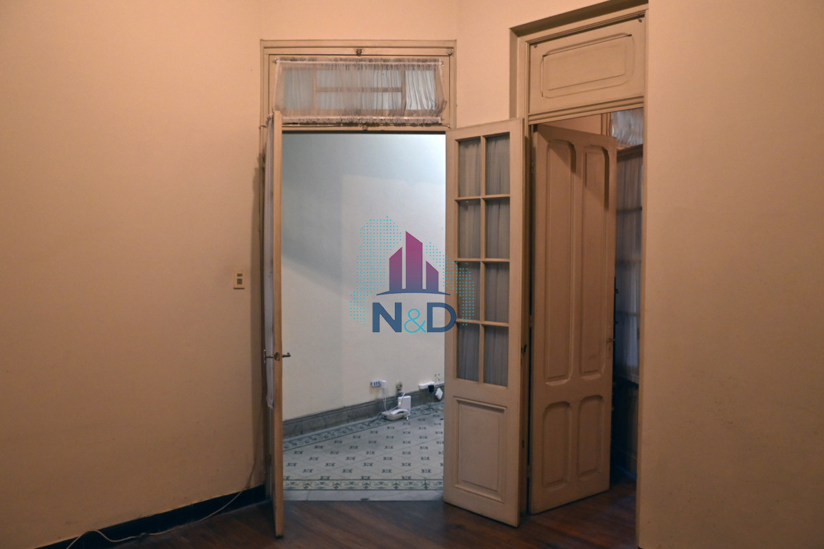 Casa ID.98 - CASA EN VENTA 3 DORMITORIOS, TRES CRUCES