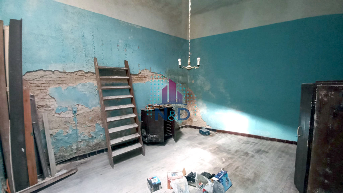 Casa ID.96 - VENTA DE CASA, BARRIO PALERMO, A RECICLAR, CON MAS DE 5 AMBIENTES, 