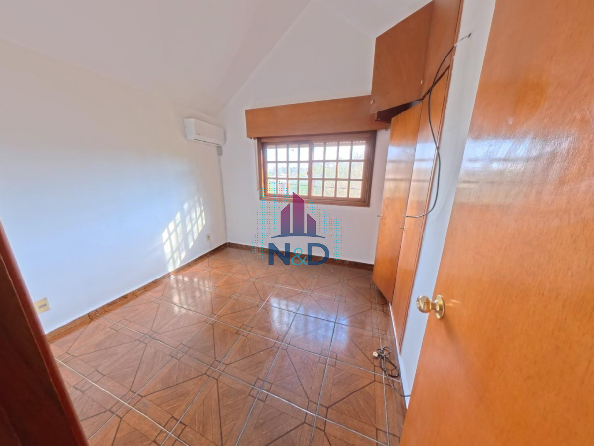 Casa ID.212 - VENTA CASA EN SALINAS,  GRAN TERRENO, 3 DORMITORIOS Y PISCINA 