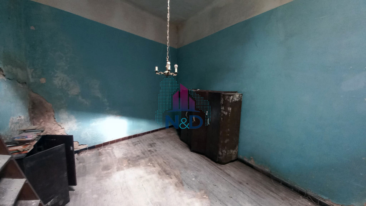 Casa ID.96 - VENTA DE CASA, BARRIO PALERMO, A RECICLAR, CON MAS DE 5 AMBIENTES, 