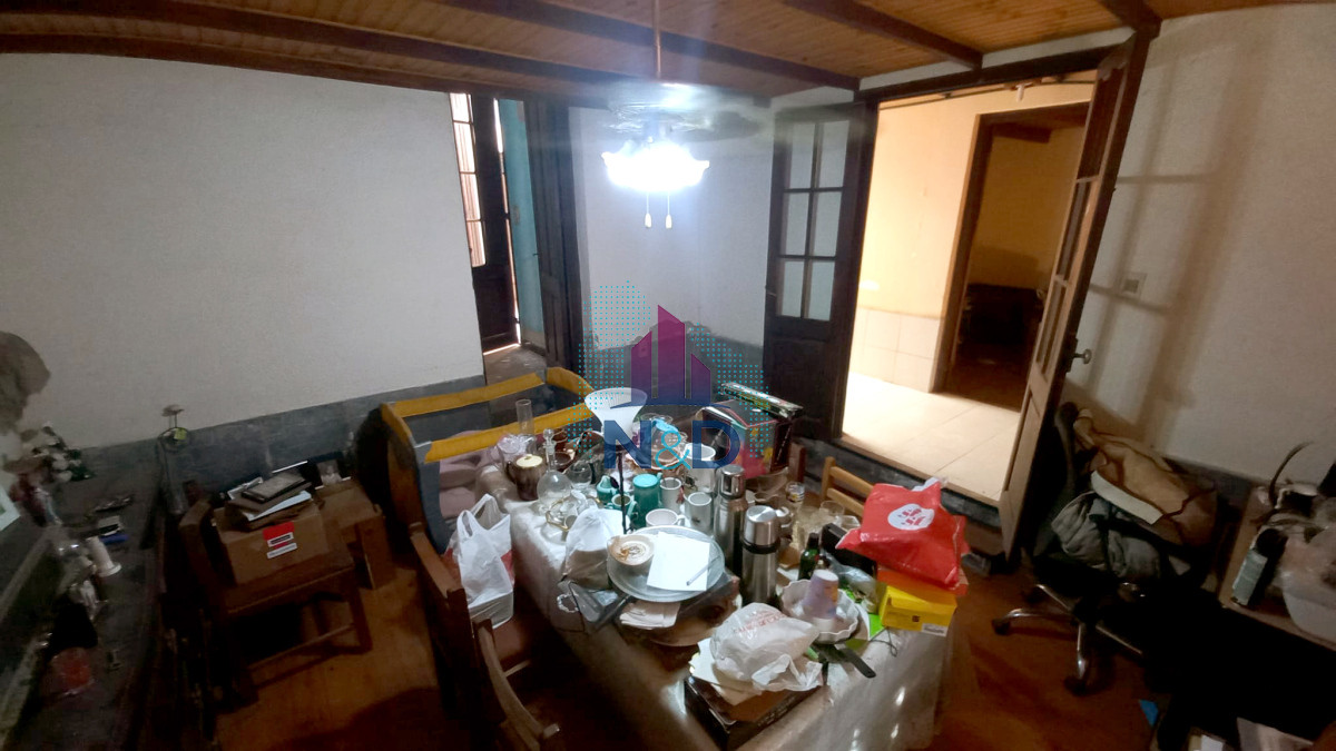 Casa ID.96 - VENTA DE CASA, BARRIO PALERMO, A RECICLAR, CON MAS DE 5 AMBIENTES, 