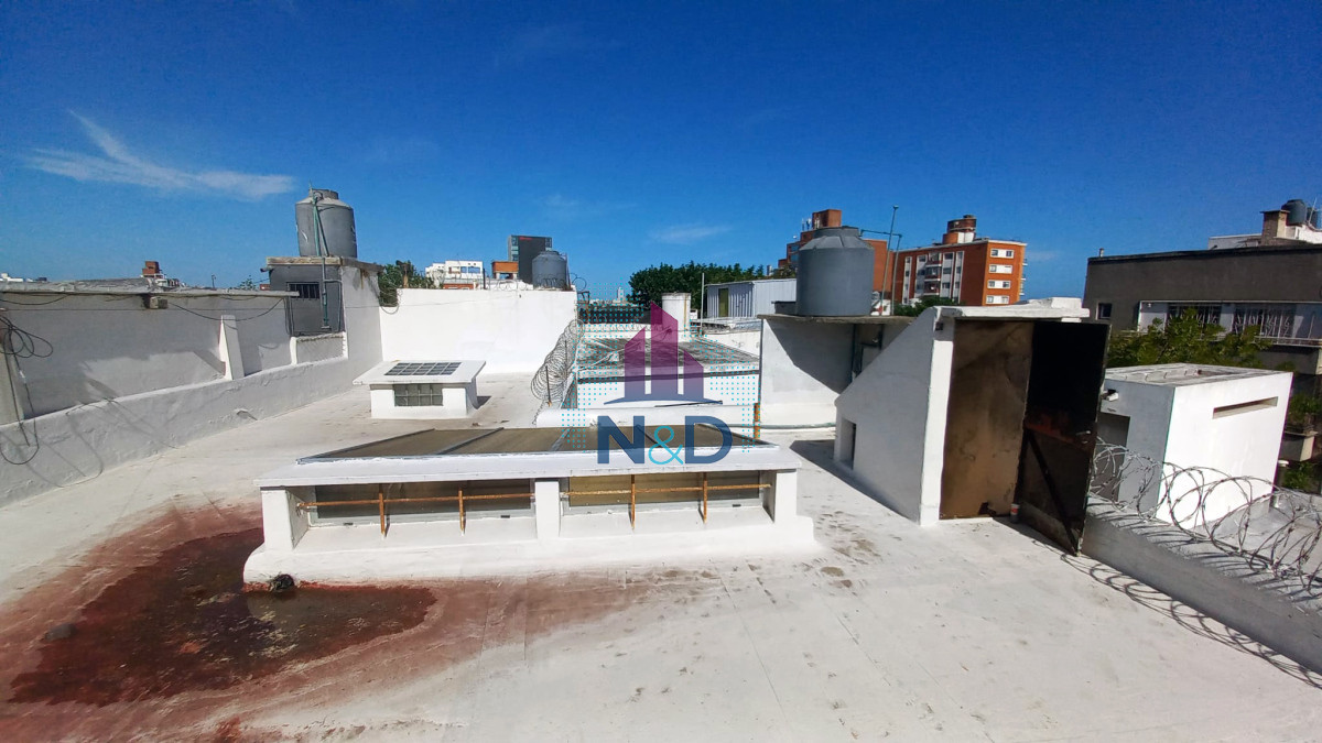 Casa ID.96 - VENTA DE CASA, BARRIO PALERMO, A RECICLAR, CON MAS DE 5 AMBIENTES, 