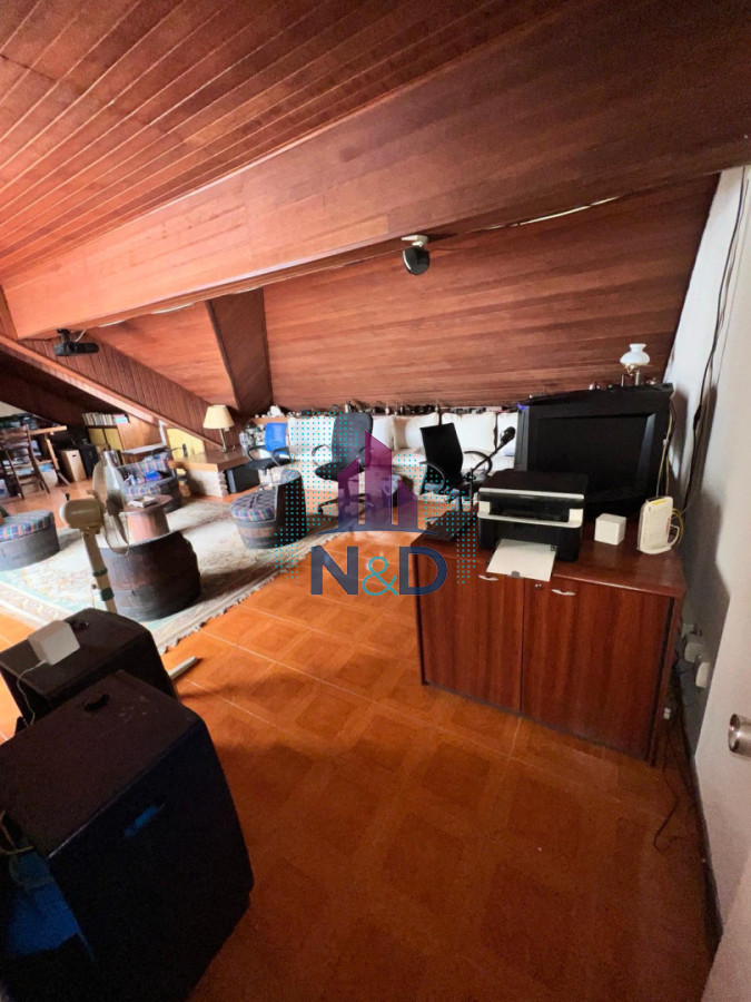 Casa ID.171 - SE VENDE COMODA CASA DE 4 CUARTOS CON PISCINA EN PARQUE BATLLE 
