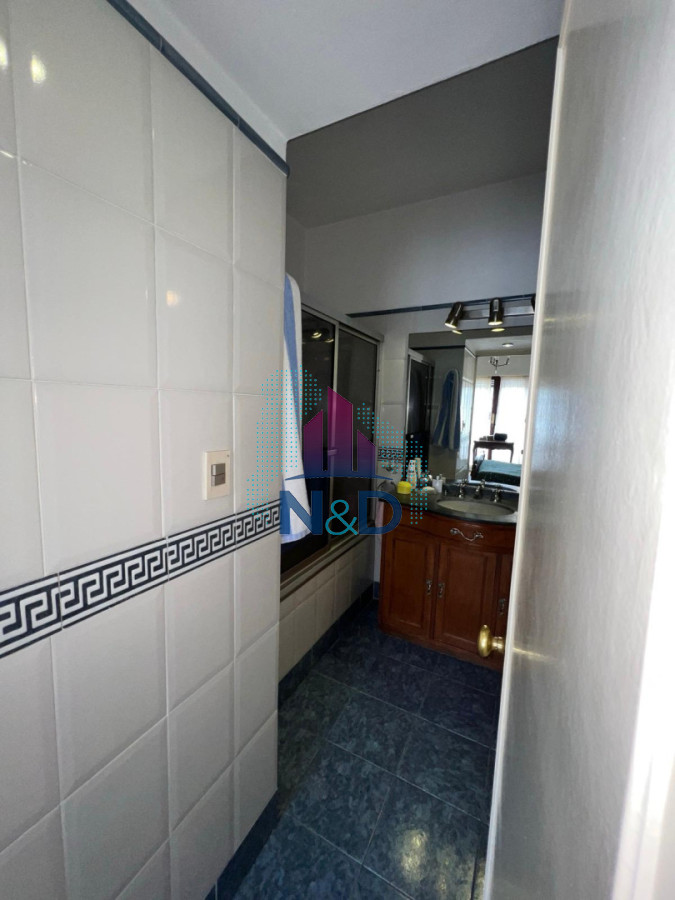 Casa ID.171 - SE VENDE COMODA CASA DE 4 CUARTOS CON PISCINA EN PARQUE BATLLE 