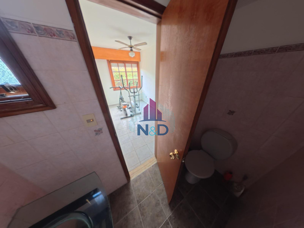 Casa ID.212 - VENTA CASA EN SALINAS,  GRAN TERRENO, 3 DORMITORIOS Y PISCINA 
