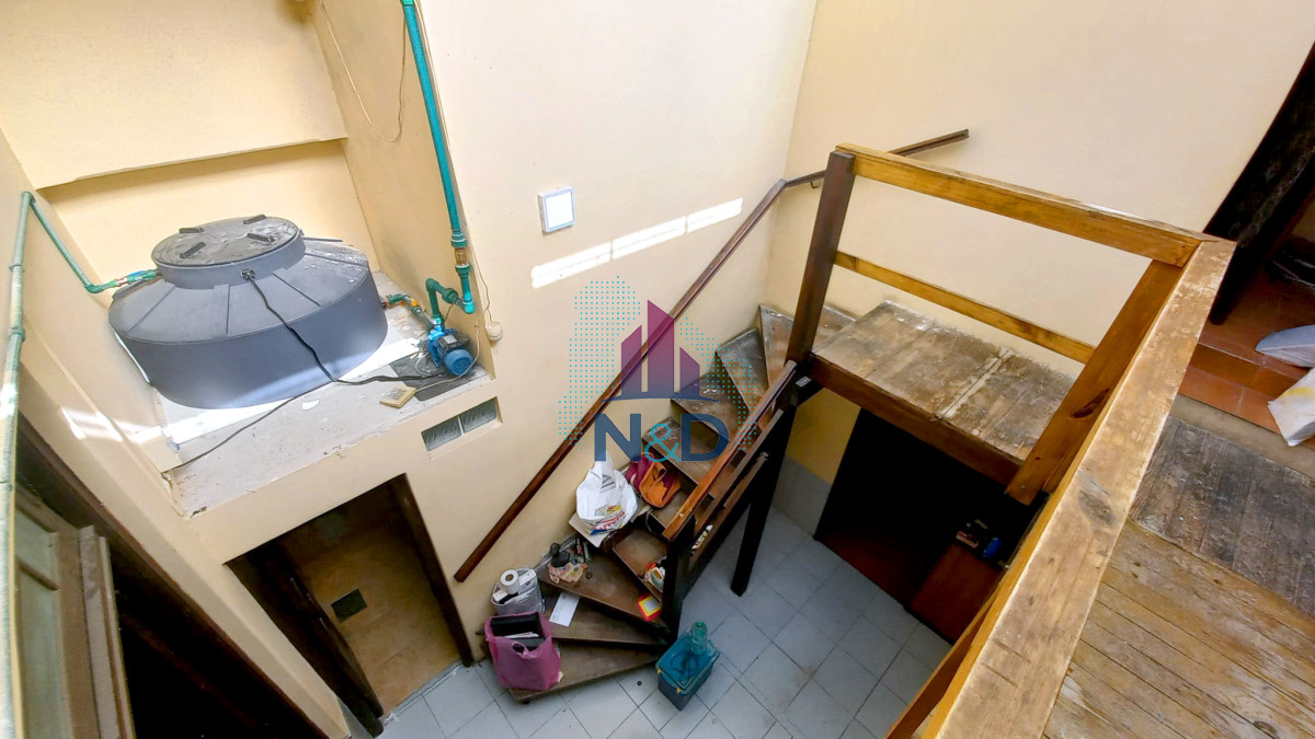 Casa ID.96 - VENTA DE CASA, BARRIO PALERMO, A RECICLAR, CON MAS DE 5 AMBIENTES, 