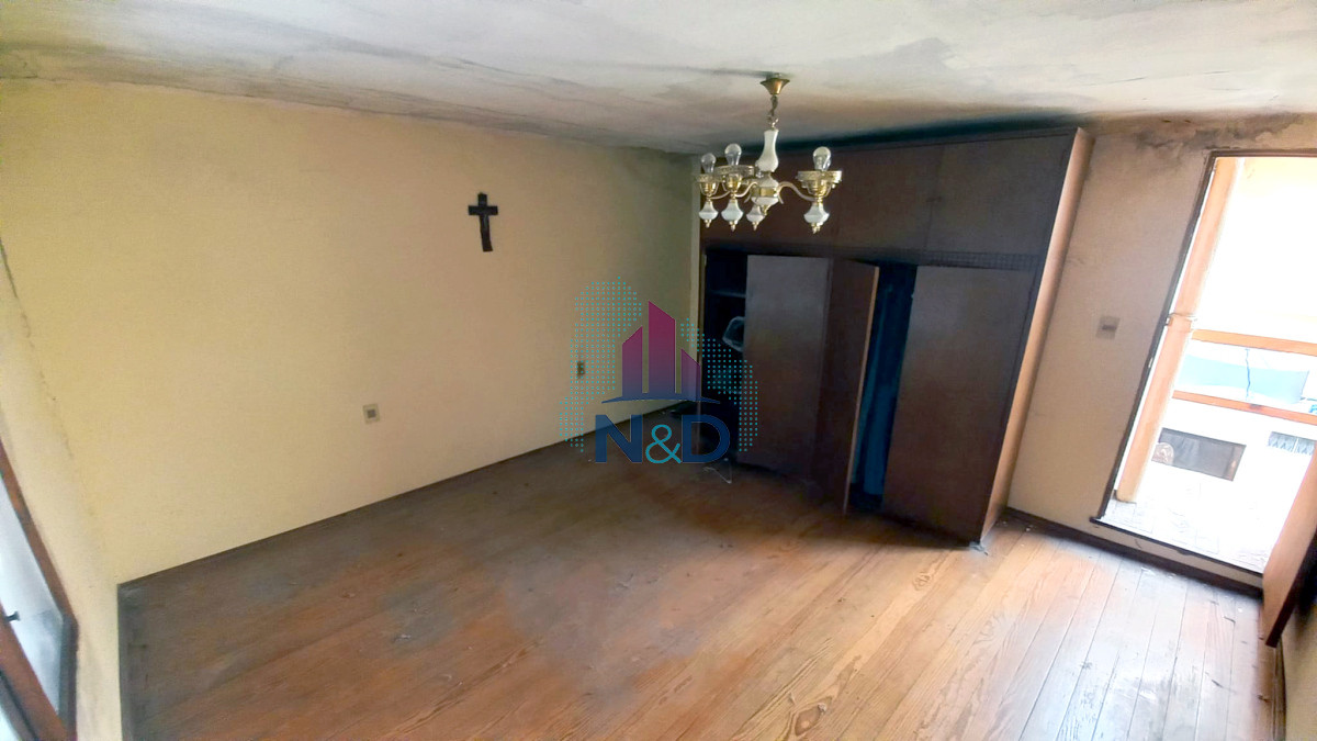 Casa ID.96 - VENTA DE CASA, BARRIO PALERMO, A RECICLAR, CON MAS DE 5 AMBIENTES, 