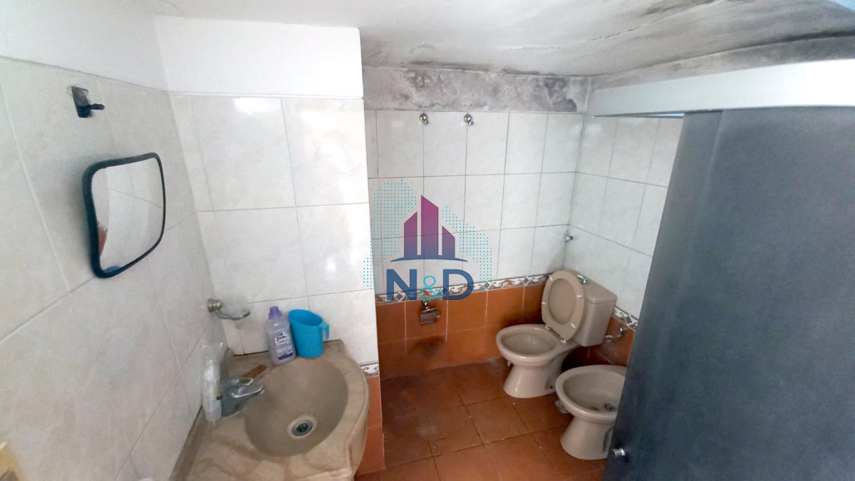 Casa ID.96 - VENTA DE CASA, BARRIO PALERMO, A RECICLAR, CON MAS DE 5 AMBIENTES, 