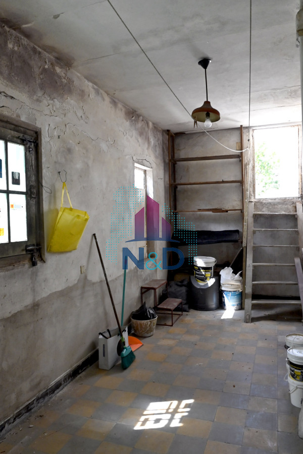 Casa ID.98 - CASA EN VENTA 3 DORMITORIOS, TRES CRUCES