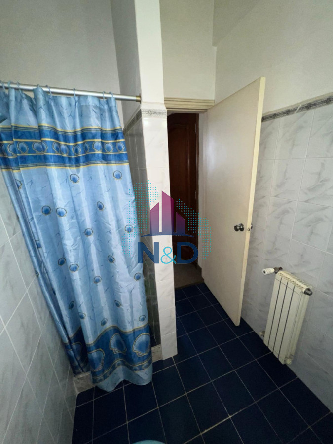 Casa ID.171 - SE VENDE COMODA CASA DE 4 CUARTOS CON PISCINA EN PARQUE BATLLE 