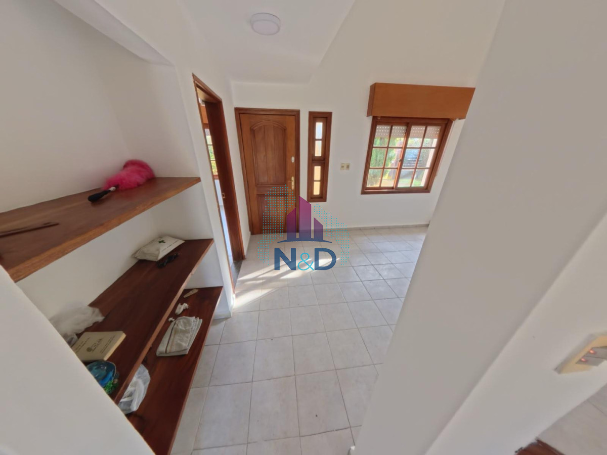 Casa ID.212 - VENTA CASA EN SALINAS,  GRAN TERRENO, 3 DORMITORIOS Y PISCINA 
