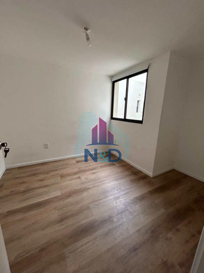 Apartamento ID.194 - ALQUILER APARTAMENTO DE DOS DORMITORIOS CON AZOTEA DE USO EXCLUSIVO EN BARRIO DE LOS JUDIOS 