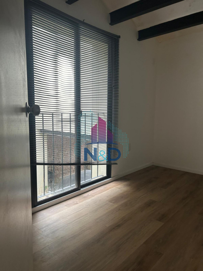 Apartamento ID.194 - ALQUILER APARTAMENTO DE DOS DORMITORIOS CON AZOTEA DE USO EXCLUSIVO EN BARRIO DE LOS JUDIOS 