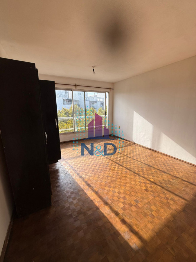 Apartamento ID.179 - ALQUILER MONOAMBIENTE AL FRENTE EN POCITOS 