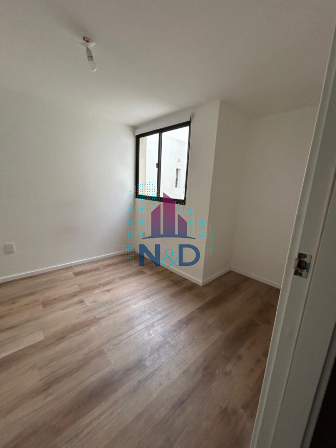 Apartamento ID.194 - ALQUILER APARTAMENTO DE DOS DORMITORIOS CON AZOTEA DE USO EXCLUSIVO EN BARRIO DE LOS JUDIOS 
