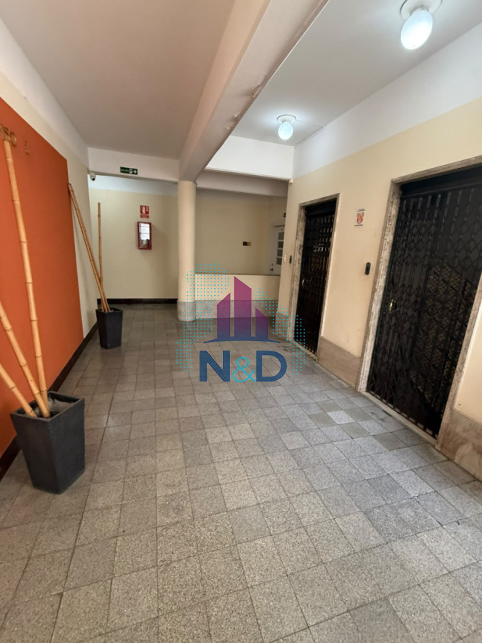 Oficina ID.228 - VENTA OFICINA EN CENTRO DE MONTEVIDEO 