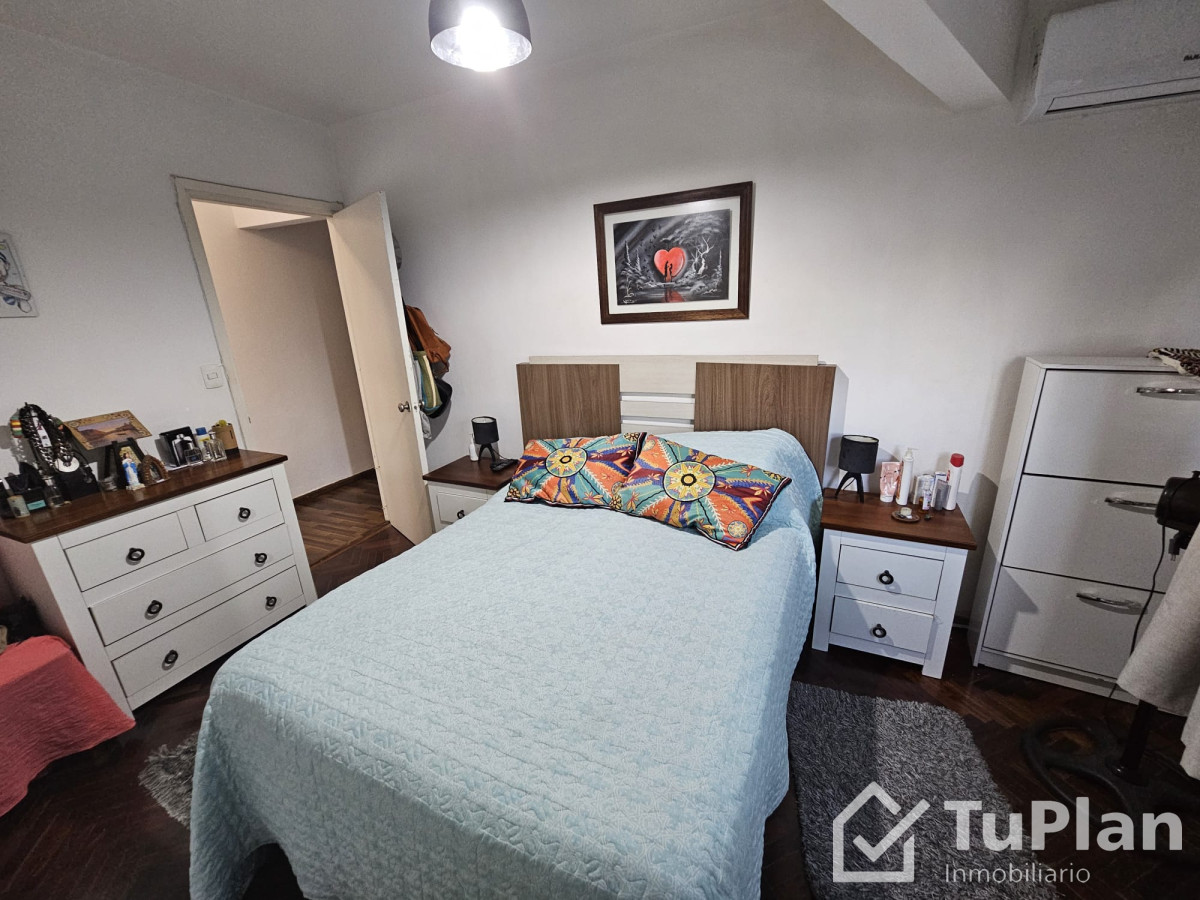 Apartamento ID.858 - (Ref: 3.138) Venta de apartamento de 2 dormitorios y 2 balcones en Aguada
