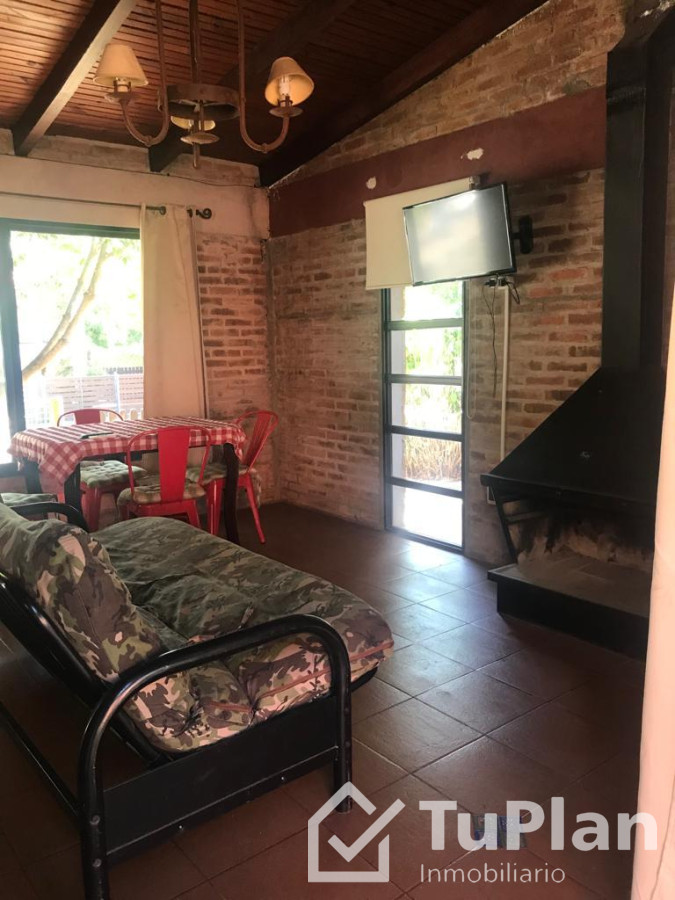 Apartamento ID.1856 - (Ref 4.262) Se alquila casa de 2 dormitorios cercana a la playa en Piriápolis 