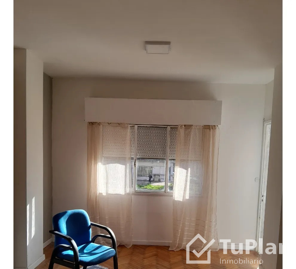Apartamento ID.1874 - (Ref 4.280) Se alquila apartamento de 2 dormitorios, 2 baños y gran patio en La Blanqueada 